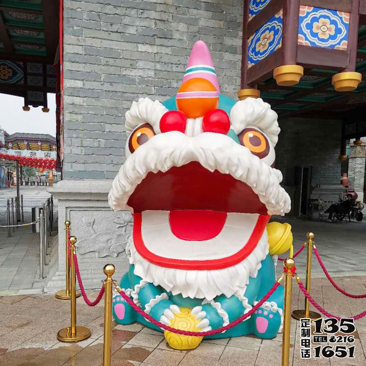 景區(qū)門(mén)口擺放卡通形象民間傳統(tǒng)玻璃鋼獅子雕塑 景區(qū)門(mén)口擺放卡通形象民間傳統(tǒng)玻璃鋼獅子雕塑